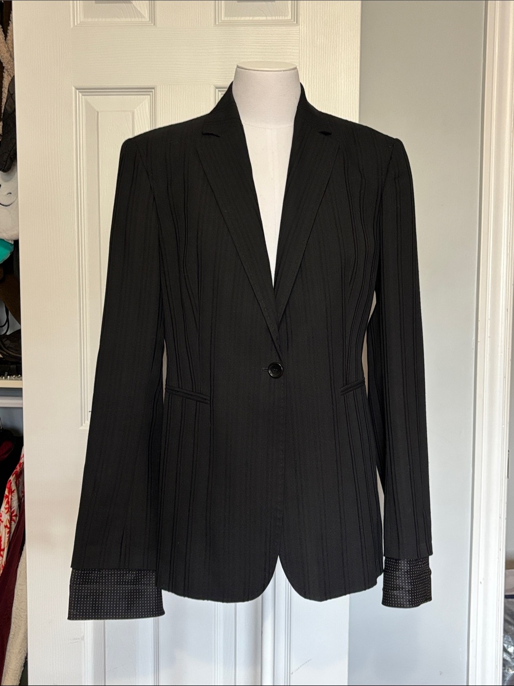 Gianfranco Ferre Black Single-Button Women’s Blazer